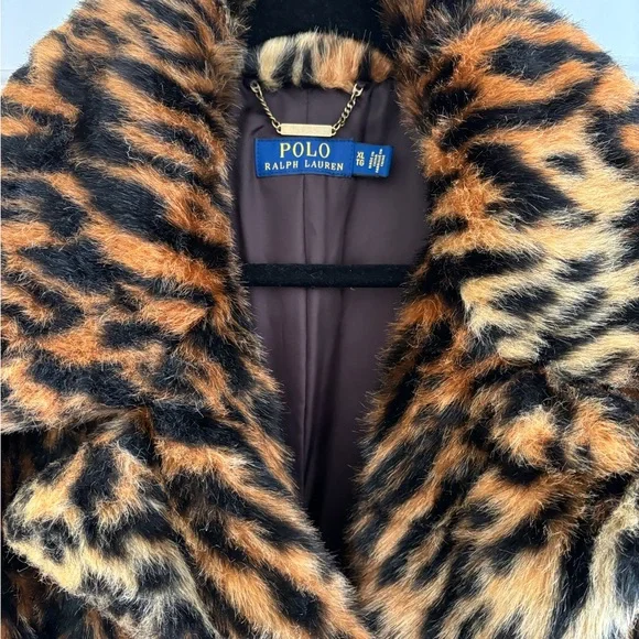 POLO RALPH LAUREN. Basically new tiger print faux fur coat, double breasted. - Picture 2 of 2